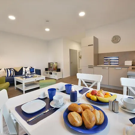 Blaues Haus App 1 In